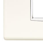 Eikon-Total Look Square Cover Plate, Arctic White